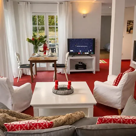 Landhaus Am Plattenbichl - Luxus Apartment mit Privat-Pool und Sauna-3